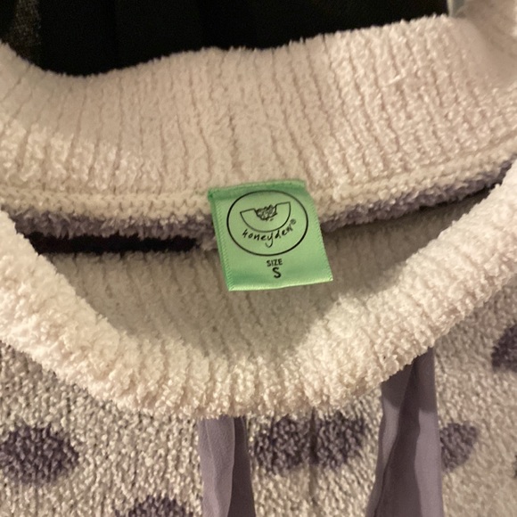 Pajama - Picture 3 of 3